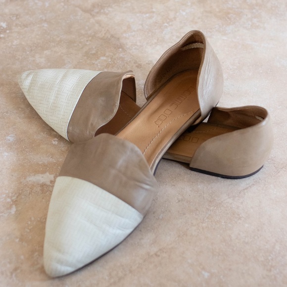 Pomme D’ Or Flats in two-toned leather - Picture 1 of 13
